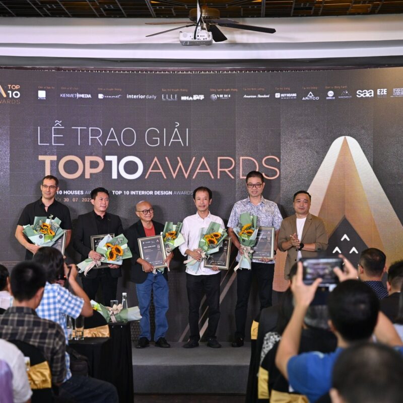 LỄ TRAO GIẢI TOP 10 AWARDS 2021 – NHỮNG HÌNH ẢNH ẤN TƯỢNG