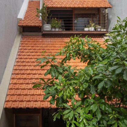 The Roof House: Triết Lý Sống “Vừa Đủ” Trong Ngôi Nhà Ngói Giữa Lòng Đô Thị